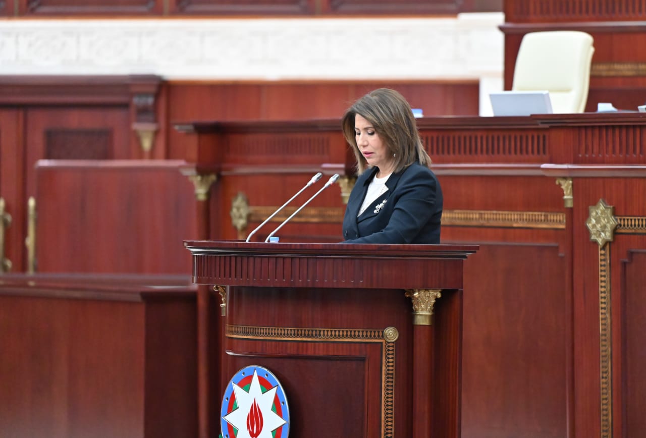 Bahar Muradovanın Milli Məclisin plenar iclasında gender bərabərliyinin təmin edilməsi ilə bağlı 2021-ci il üzrə məlumatla çıxışı